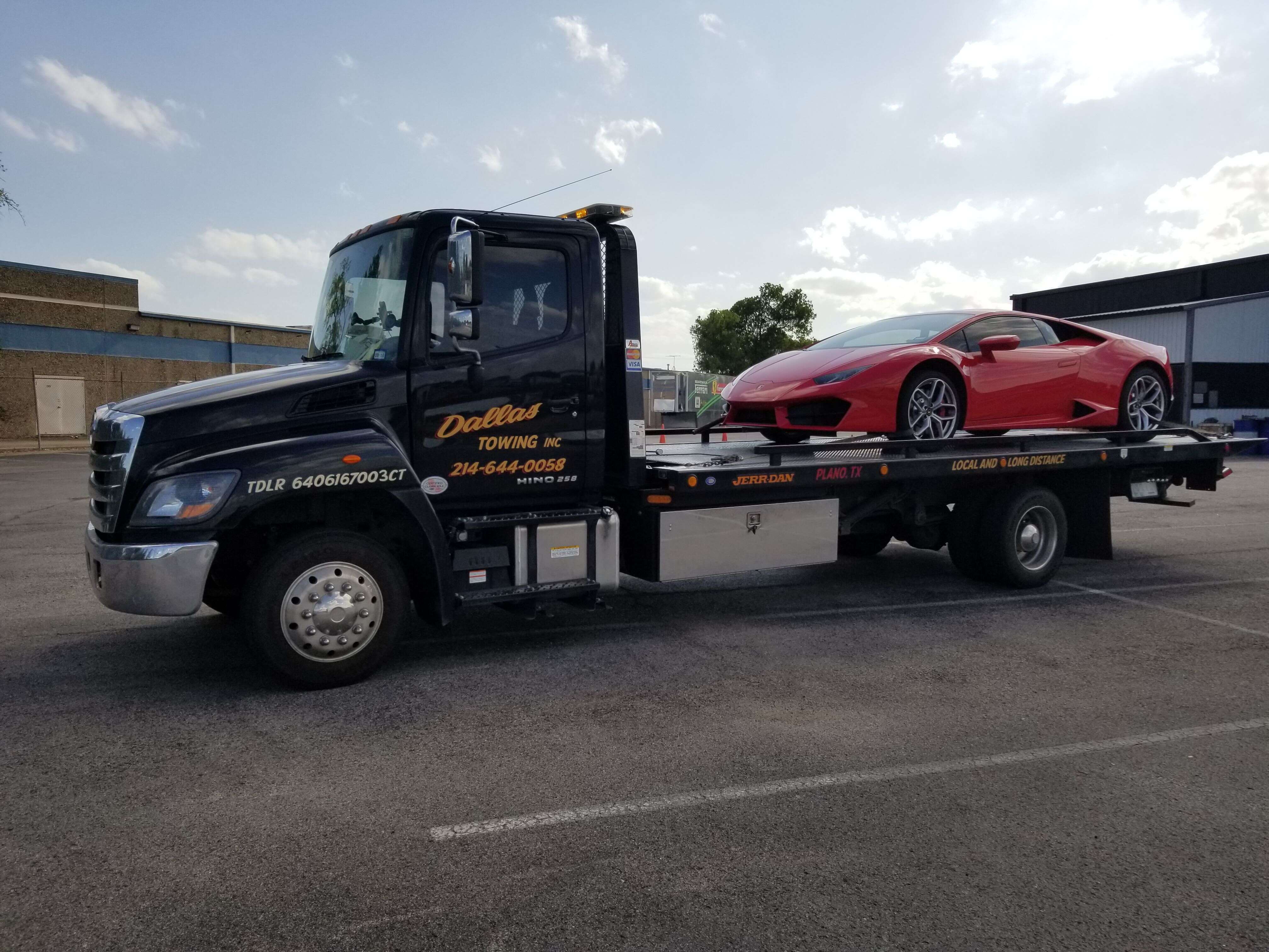 Dallas Tow Truck Service business image in Dallas, TX